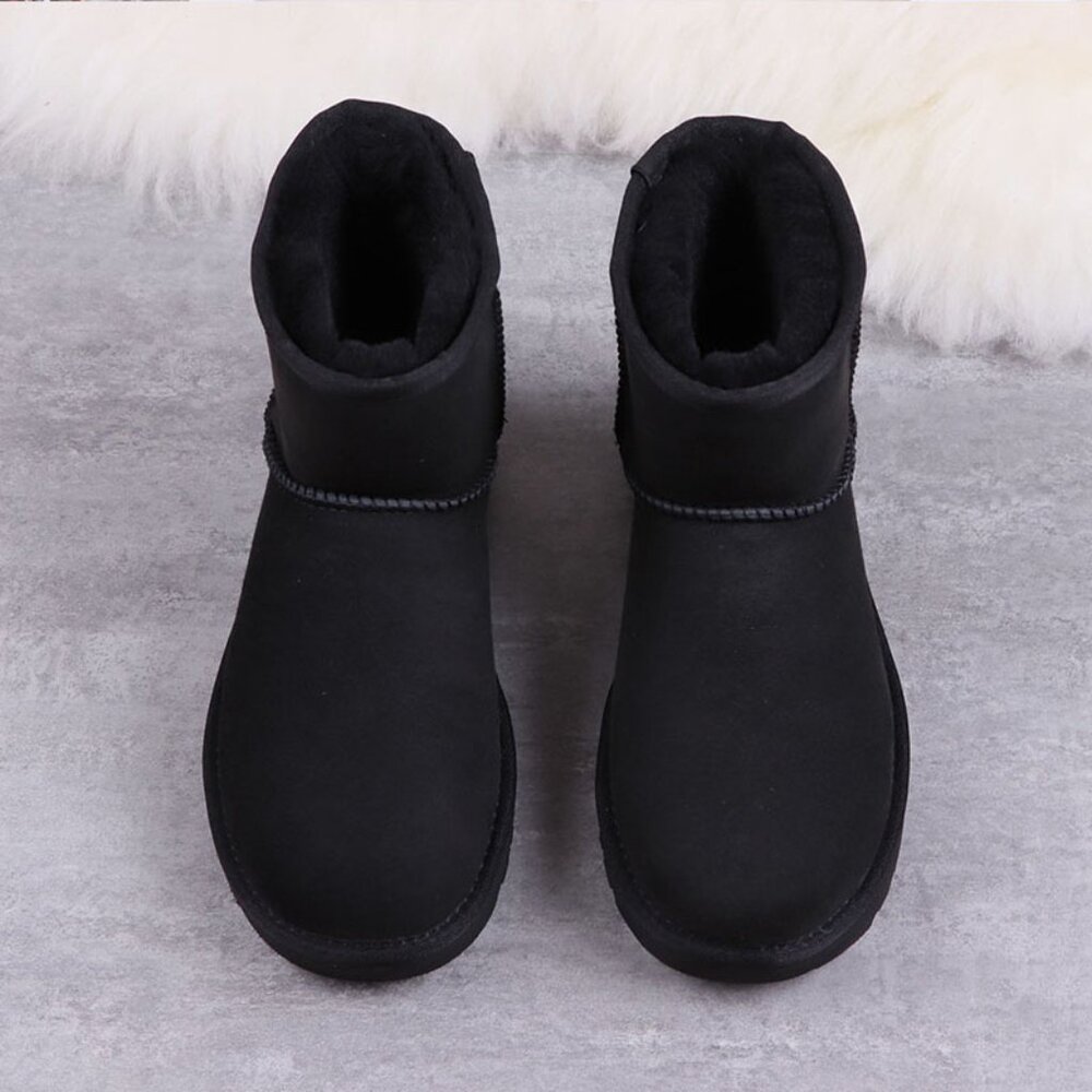 Ugg Classic Mini Fleece-Lined Warm Short-Shaped Snow Boots (Couples') Black - Picture 3 of 8
